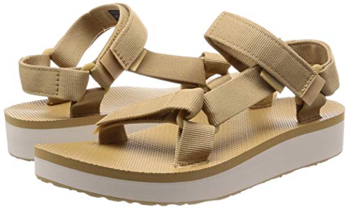 Essentials Teva Women s Midform Universal Sandal Lark 7 C